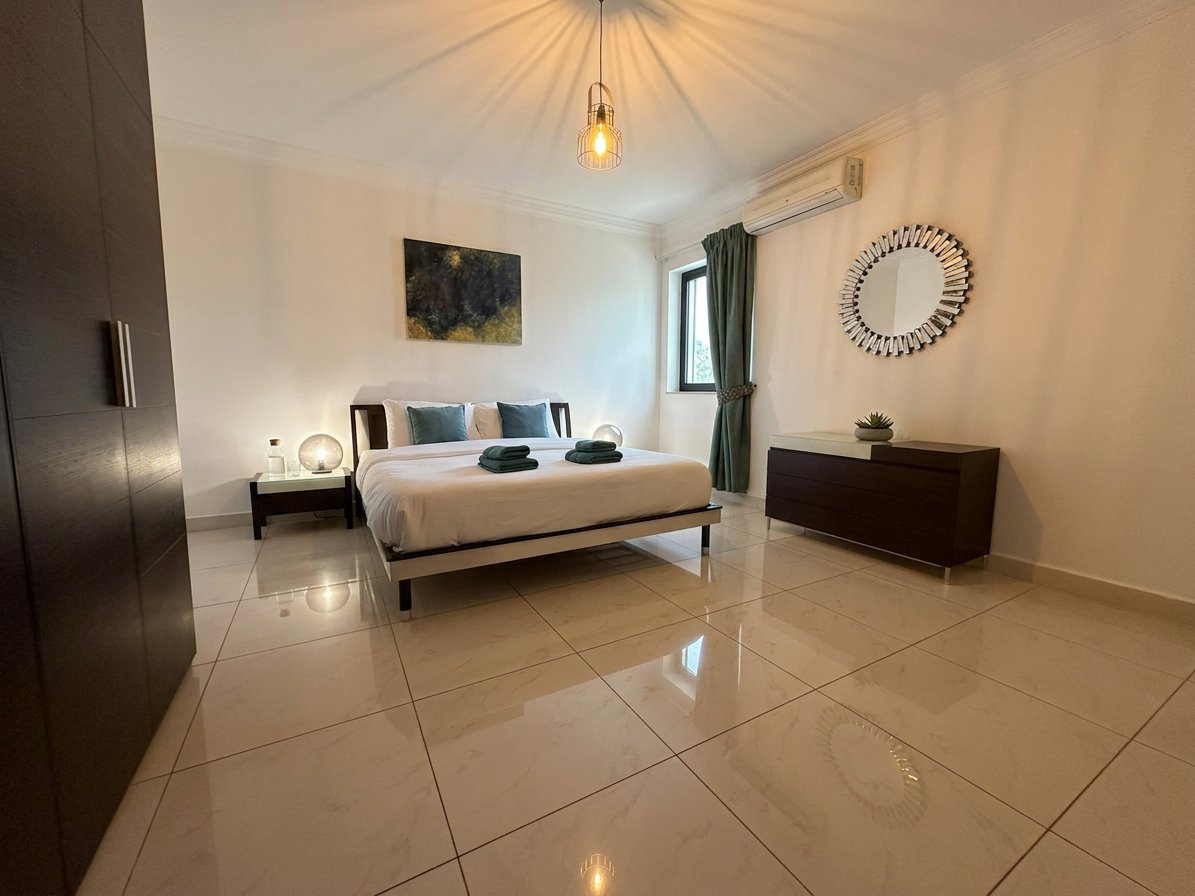 65 Strand Seafront 13