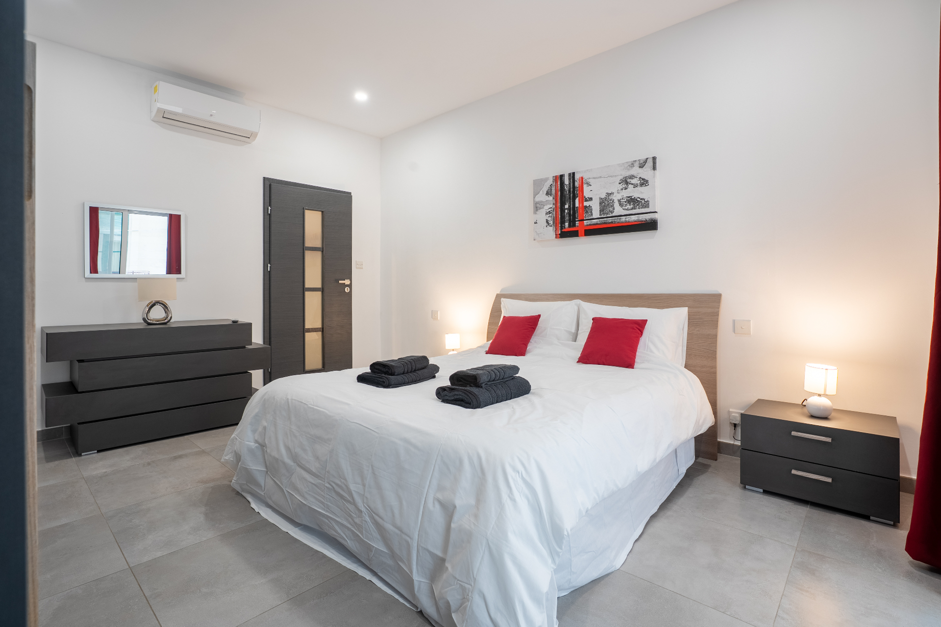 Balluta Bay 4BR Apartment 20