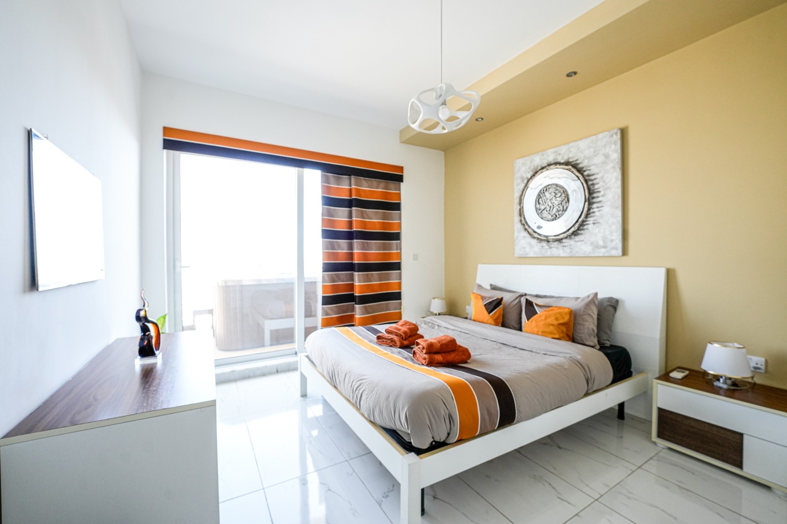 St. Julians Jacuzzi Terrace 9