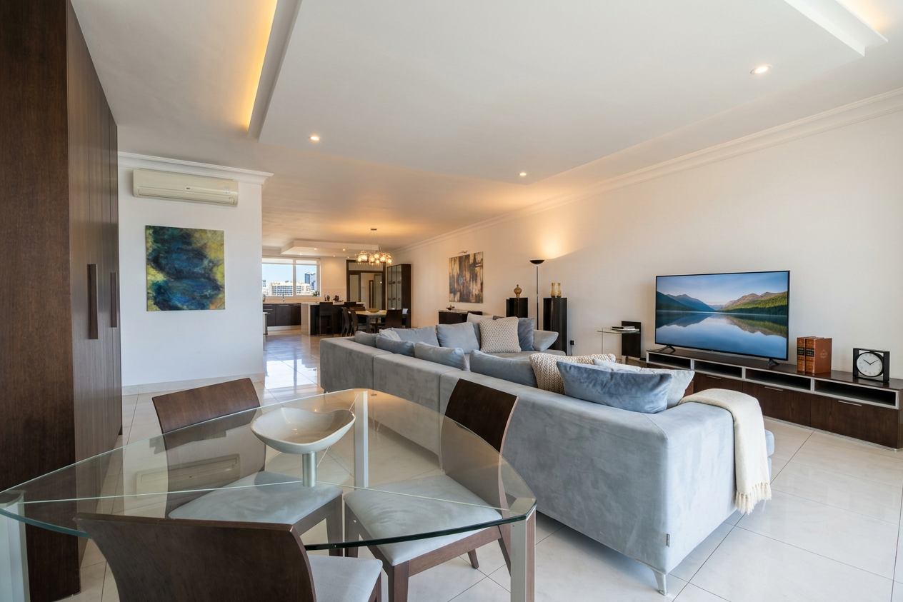 65 Strand Seafront 13
